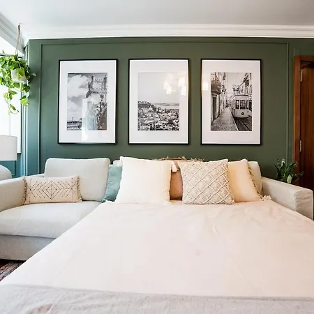 New! Luxury 2br Retreat, 2 Baths, Ac, Citycenter Apartmán *
